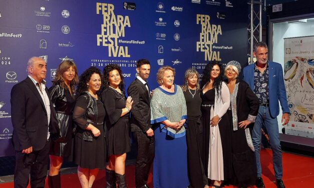 FERRARA. Applaudita Katia Ricciarelli al Ferrara Film Festival protagonista del corto “Il dito e la luna”, regia di Rossella Bergo