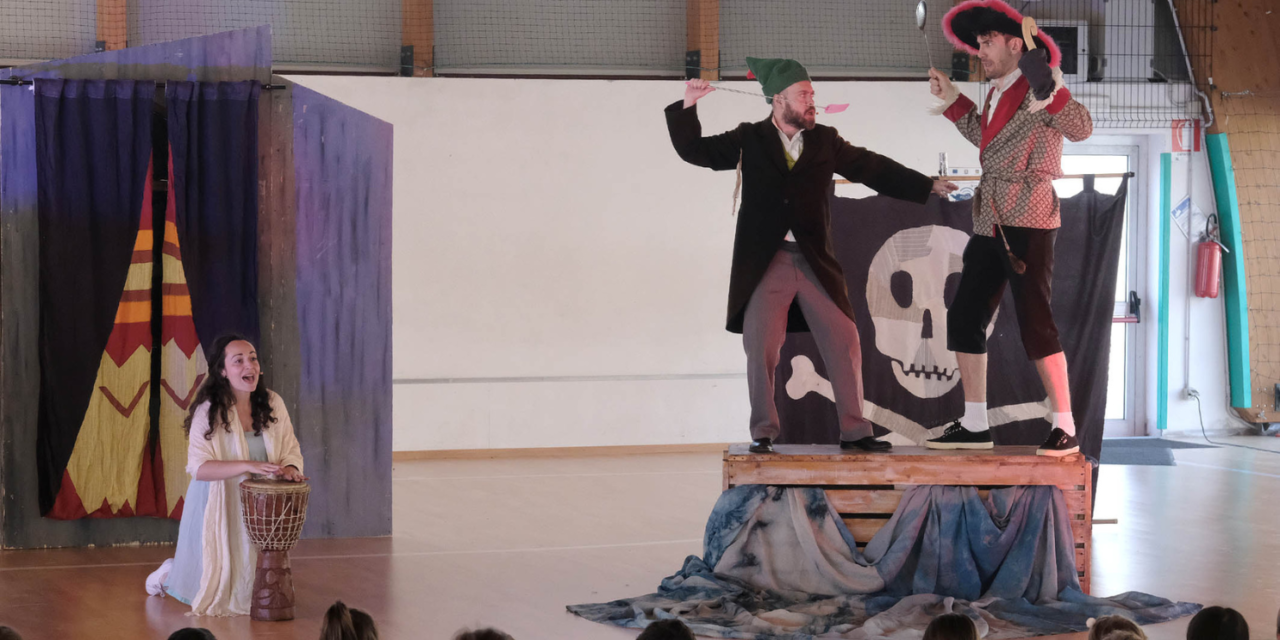 Corbola. Il Teatro Siete Voi fa volare Peter Pan nelle scuole